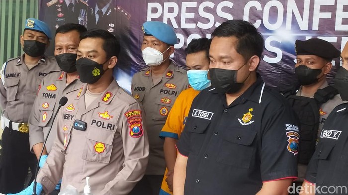pimpinan ritual maut jadi tersangka