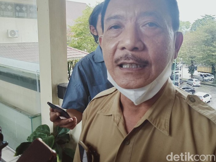 Plt Kepala Dinas Pendidikan, Yunanta.