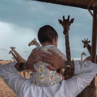 Sheikh Hamdan bin Mohammed bin Rashid Al Maktoum atau yang dijuluki sebagai pangeran tampan Dubai itu ternyata sudah memiliki anak. Foto: dok. Instagram/@faz3