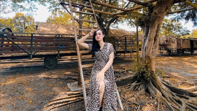 7 Gaya Pedangdut Yeni Inka yang Tengah Viral, Dijuluki Queen of Ambyar