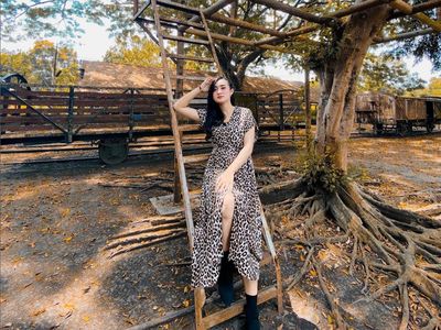 7 Gaya Pedangdut Yeni Inka yang Tengah Viral, Dijuluki Queen of Ambyar