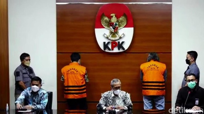 2 Penyuap eks pejabat Ditjen Pajak Angin Prayitno ditetapkan sebagai tersangka