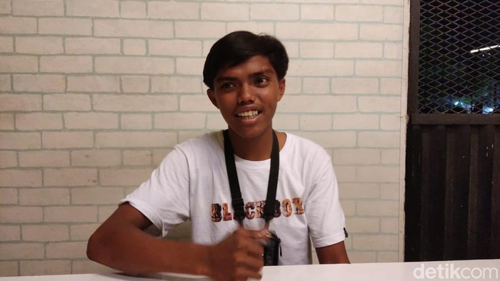 Aldy, pemuda asal Jeneponto bikin heboh dunia maya gegara kata pakintaki. (Hermawan/detikcom)
