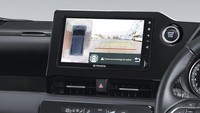 New Convenient Panoramic View Monitor pada All New Voxy. Foto: Toyota Astra Motor