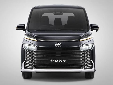 All New Toyota Voxy