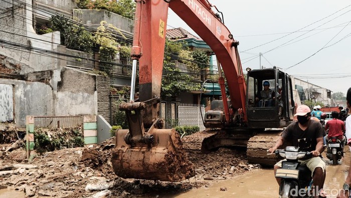 Banjir di Pondok Gede Permai Bekasi Surut