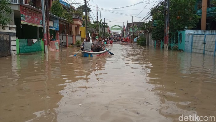 Banjir di Pondok Gede Permai (Fakhri Fadlurrohman/detikcom)
