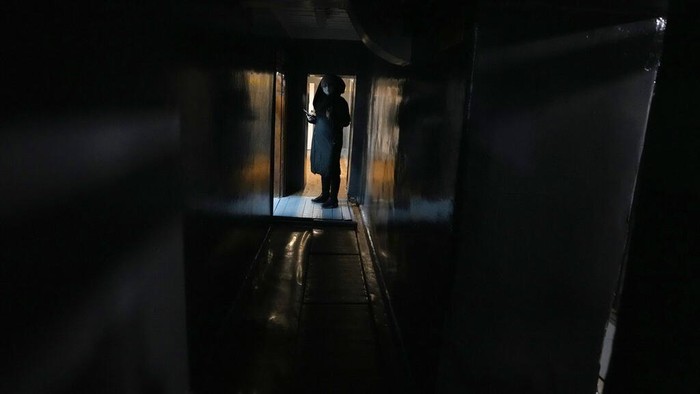 Pemerintah Ukraina menyiapkan bunker bawah tanah untuk mengantisipasi bila Rusia benar-benar menginvasi negaranya. Berikut foto-fotonya.