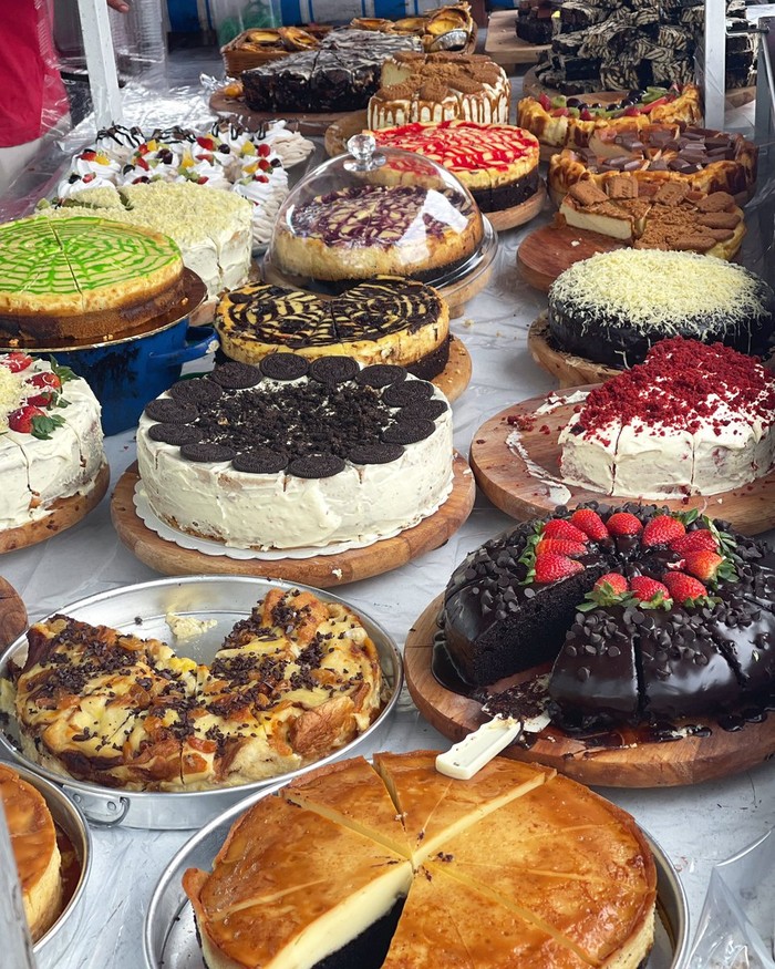 Jualan di Gerai Kaki Lima, Toko Kue Ini Tawarkan Cake Mewah ala Korea
