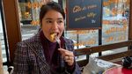 Pesona Cantik Laura Basuki Saat Kulineran di Eropa
