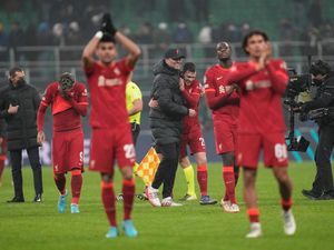 Klopp: Liverpool Belum Aman!