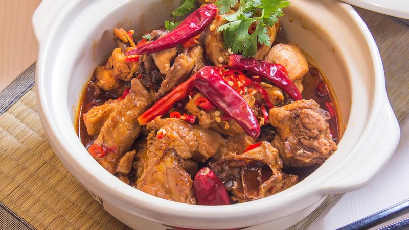 3 Resep Ayam Bumbu Kecap Sederhana Buat Lauk Makan Siang