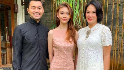 8 Potret Cantik Anak Anjasmara, Atlet Ice Skating dan Calon Dokter