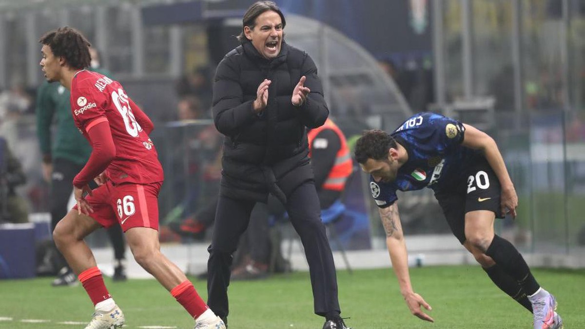 Simone Inzaghi bangga dengan performa Inter Milan meski dikalahkan Liverpool (Foto: Getty Images/Marco Luzzani)