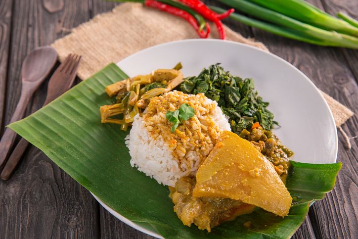 5 RM Padang di Depok Ini Punya Rating Tinggi di Aplikasi Ojol