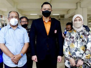 Panas Perebutan Kursi Ketua Demokrat Sulsel, Aliyah Pamer Foto IAS Bareng AHY