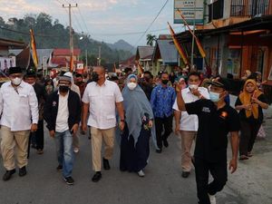 Andre Rosiade Minta Pemprov Sumbar Tertibkan Keramba di Danau Singkarak