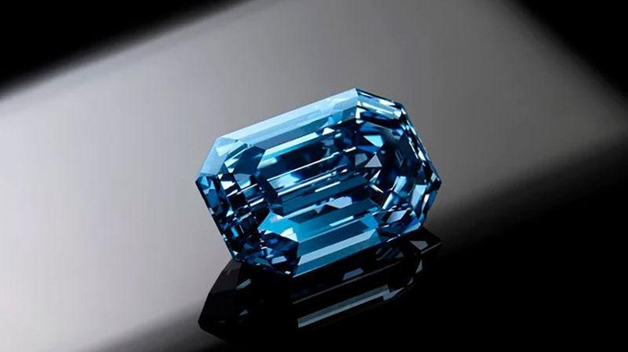 De Beers Cullinan Blue Diamond
