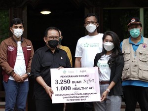 Waspada DBD, Enesis Bagi-bagi Soffell dan Healthy Kit di Bali