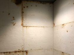 Kumpulan Desain Aneh yang Tak Berguna