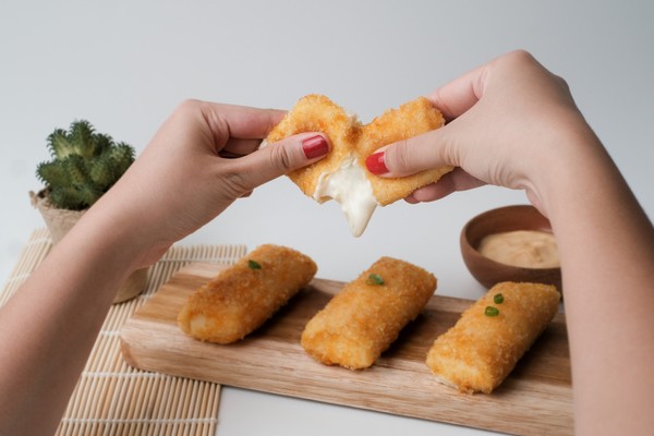 Ide Camilan Risol Isi Sayur-Mozarella Ini Cocok Jadi Usaha Sampingan