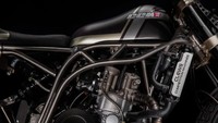 Dijelaskan bahan titanium yang digunakan di dalamnya mengandung 3 persen alumunium dan 2,5 persen Vanadium, hal ini yang membuat frame titanium ini memiliki bobot yang lebih ringan hingga 38 persen dibandingkan frame yang ada saat ini. Foto: doc. Motorcyclenews