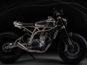 Gokil, Motor Ini Usung Bodi Frame dari Titanium Jadi Enteng Banget!