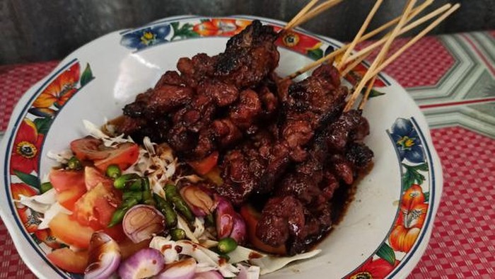 Nyuss! Ini 5 Sate Kambing Khas Solo yang Terkenal Enak di Depok Nyuss! Ini 5 Sate Kambing Khas Solo yang Terkenal Enak di Depok