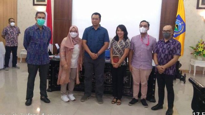 Penandatangan MoU Pemprov NTB- Traveloka
