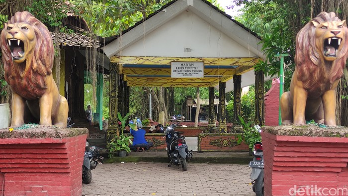 pesarean raden ayu sidoarjo