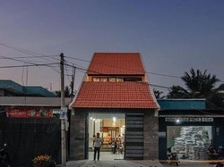 7 Potret Toko Beras Merangkap Rumah Minimalis, Desainnya Bikin Takjub