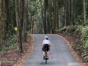 Siapkan Nafas Panjang di Tanjakan Paling Brutal, Pabangbon, Bogor