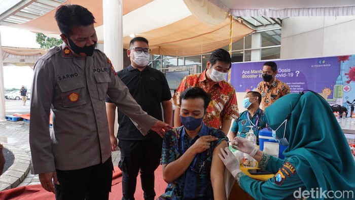 Vaksinasi booster di Kota Mojokerto
