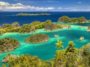 Rekomendasi Tempat Wisata di Indonesia yang Harus Dikunjungi
