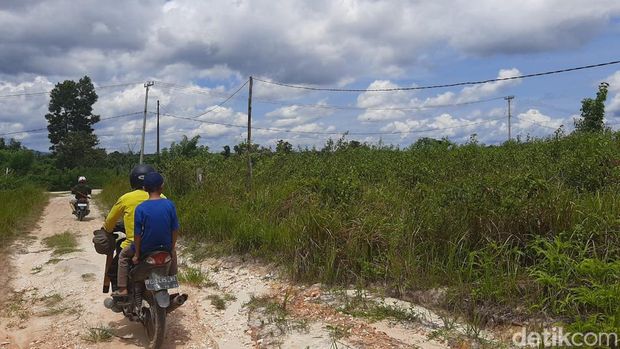 Akses masuk ke RT siluman di Kendari (detiksulsel/Nadhir Attamimi)