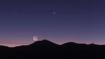 Selain Bulan, beberapa peneliti menganggap Bumi memiliki satelit alam lain berupa bebatuan antariksa dengan ukuran paling tidak 3,3 meter yang statusnya sementara seiring beragam objek sejenis saling bertukar posisi. (Foto: Internet)