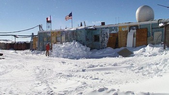 Vostok di Rusia merupakan tempat paling dingin di dunia. Suhu terendah yang pernah dicatat mencapai angkat -89,2 derajat Celsius, dengan Agustus menjadi bulan yang paling dingin di sana. (Foto: Internet)