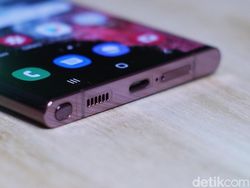 Unboxing Samsung Galaxy S22 Ultra Warna Burgundy, Harga Mulai Rp 18 Juta