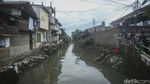 Melihat dari Dekat Pengerukan Kali Mampang