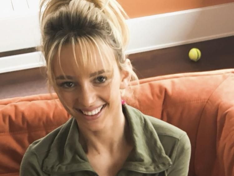 Natasha Bassett, Pacar Brondong Elon Musk