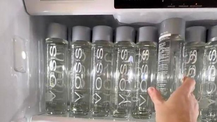 Pamer Habiskan Uang Rp 17 Juta Sebulan untuk Beli Air Minum, Pria Ini Malah Dihujat