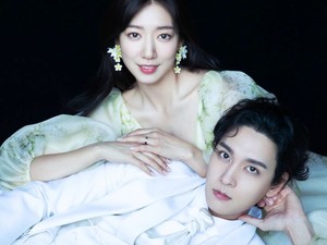 Congrats! Park Shin Hye Sambut Kelahiran Anak Kedua Bareng Choi Tae Joon