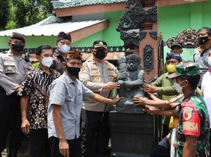 Patung Dwarapala yang Rusak di Pura Joyo Amijoyo Telah Diganti