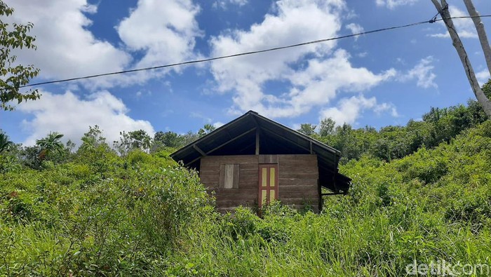 Penampakan rumah di lokasi RT siluman di Kendari (detiksulsel/Nadhir Attamimi)