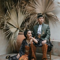 MIT menjadi lokasi pilihan karena Sabrina sedang menempuh pendidikan di sana. Belva dan Sabrina belum mengumumkan kembali kapan pernikahan mereka berlangsung. (Foto: instagram: @sabrinaanggraini @belvadevara)