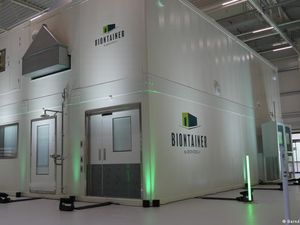 Produsen Vaksin BioNTech Rancang Pabrik Vaksin Mini untuk Afrika
