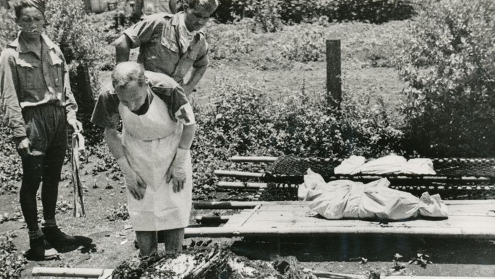 SENSITIVE MATERIAL. THIS IMAGE MAY OFFEND OR DISTURB Identification of the remains of Europeans and Indo-Europeans killed in the earliest phase of the Indonesian revolution, Bandung in 1947 in today's Indonesia, are seen in this handout photo provided to Reuters on February 17, 2022. NIOD Institute for War/Handout via REUTERS ATTENTION EDITORS - THIS IMAGE HAS BEEN SUPPLIED BY A THIRD PARTY. MANDATORY CREDIT. NO RESALES. NO ARCHIVES.