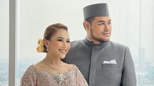 Sebelumnya Batal Nikah, Intip 8 Pesona Ayu Ting Ting di Pernikahan Adiknya