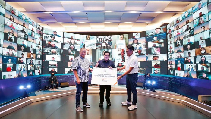 BUMN melalui BNI menggelar Silaturahmi Daring dengan Diaspora Indonesia. Kegiatan ini untuk mendorong Diaspora Indonesia lebih mengembangkan produk UMKM ke dunia.