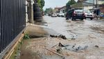 Drainase Buruk, Air Meluber ke Jalan Gedebage Bandung